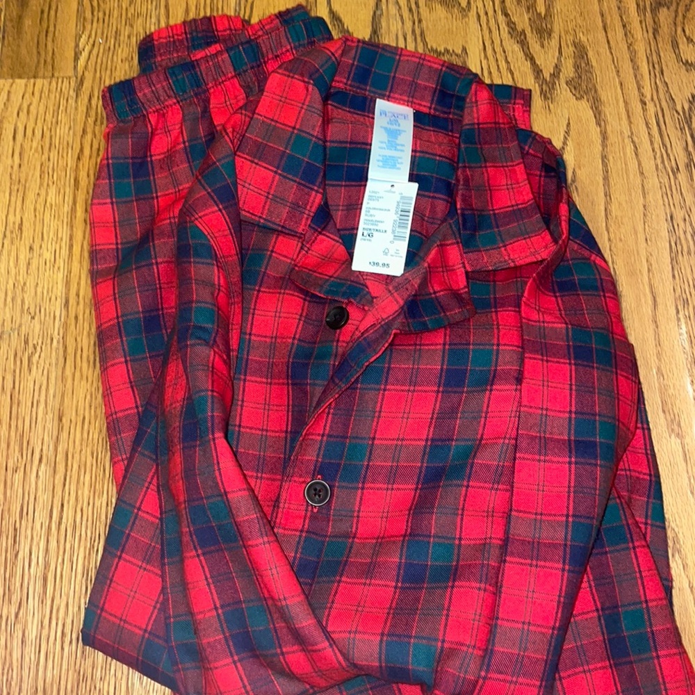 NWT L (10/12) The children’s place Christmas pajamas